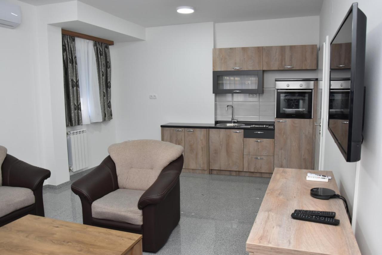 Motel Centar Биелина Экстерьер фото