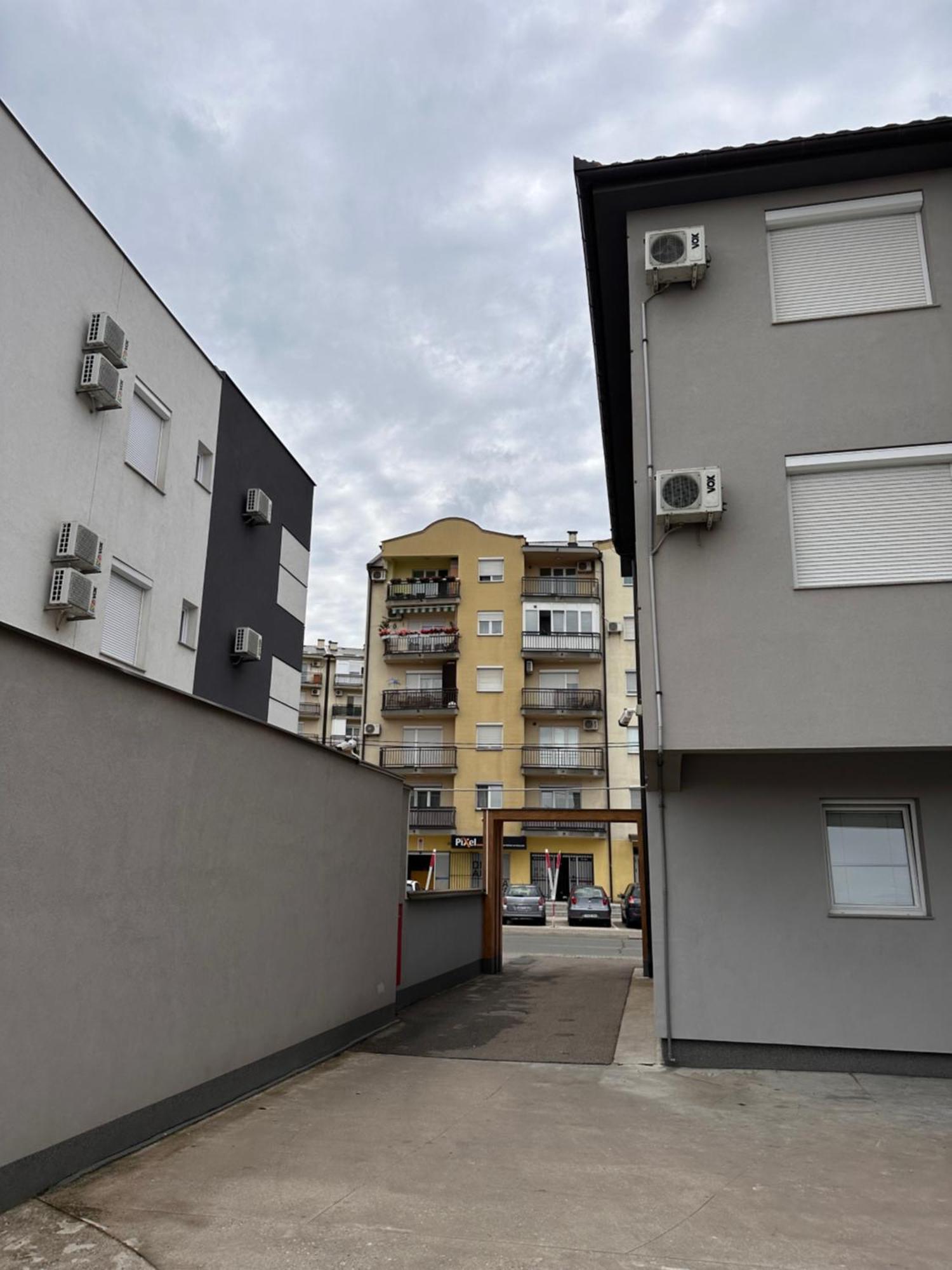 Motel Centar Биелина Экстерьер фото
